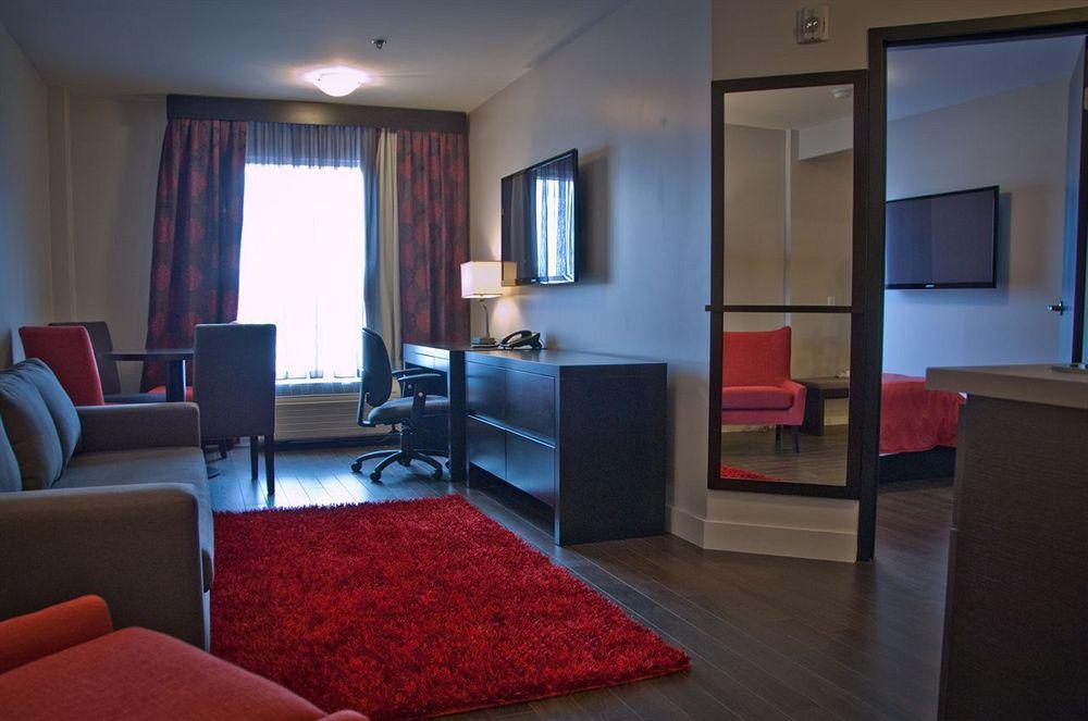 Hotel De La Borealie Saint Felicien Ngoại thất bức ảnh
